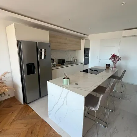 Apartment Grand T2 Sur Les Hauteurs Avec Sublime Vue *